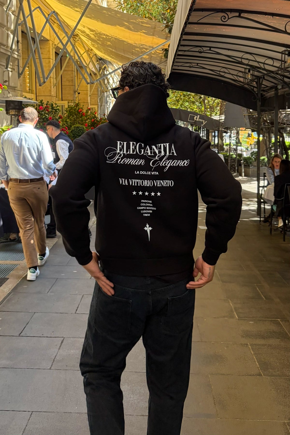 "Eleganza Romana"